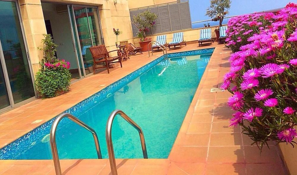 Sky Suites Beirut Exterior photo